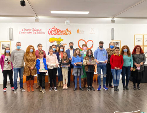 Entregados los premios de la VIII edición del Concurso Infantil de Cuentos sobre Cuchillería